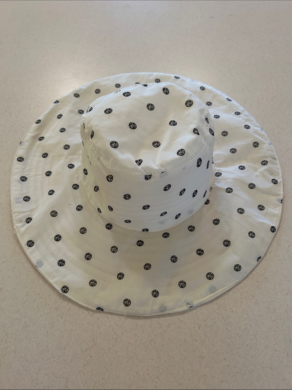 Disney Parks Minnie Mouse Adult Floppy Sun Hat Authentic Original